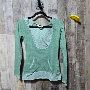 Daytrip Vintage Y2K Green Scoop Neck Hoodie Tee